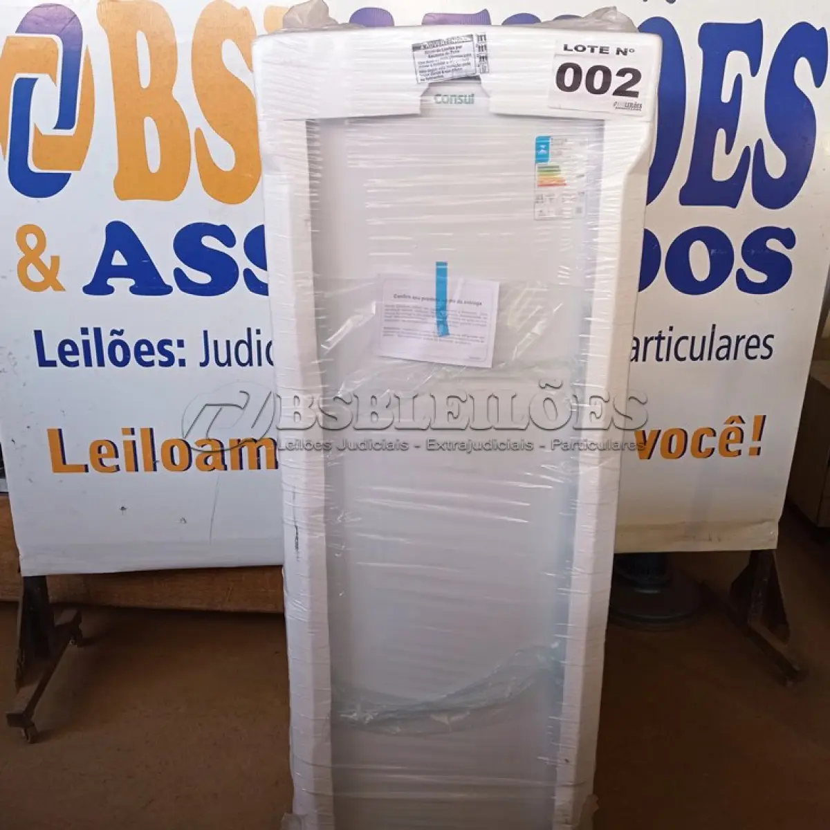 LOTE 002 - 01 - GELADEIRA REFRIGERADOR CONSUL 342L FROST FREE 1 PORTA CRB39AB - BRANCO - 110 VOLTS (NO ESTADO, NÃO SABEMOS SE FUNCIONA. LEILÃO NÃO TEM GARANTIA E NEM DEVOLUÇÃO, SUJEITO A POSSÍVEIS AVARIAS VISÍVEIS/OCULTAS E/OU AUSÊNCIA DE COMPONENTES)