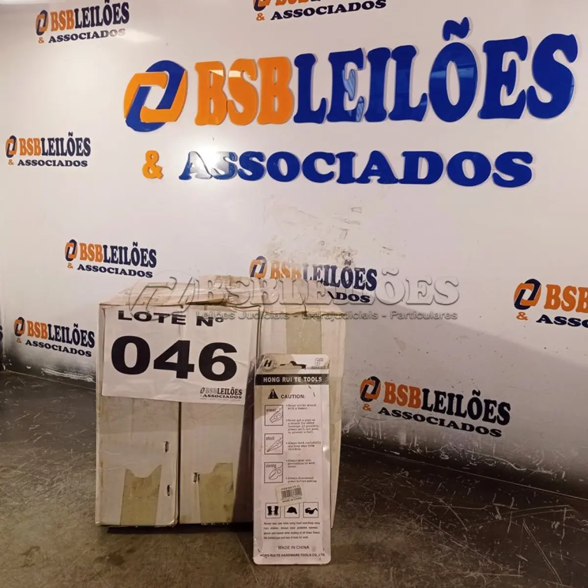 LOTE 046 - 37 – ALICATES DE CORTES (NO ESTADO, NÃO SABEMOS SE FUNCIONA. LEILÃO NÃO TEM GARANTIA E NEM DEVOLUÇÃO, SUJEITO A POSSÍVEIS AVARIAS VISÍVEIS/OCULTAS E/OU AUSÊNCIA DE COMPONENTES)