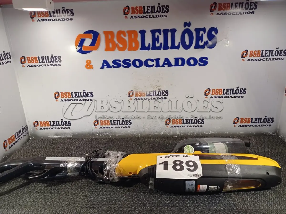 LOTE 189 - 02 – ASPIRADORES DE PO (NO ESTADO, NÃO SABEMOS SE FUNCIONA. LEILÃO NÃO TEM GARANTIA E NEM DEVOLUÇÃO, SUJEITO A POSSÍVEIS AVARIAS VISÍVEIS/OCULTAS E/OU AUSÊNCIA DE COMPONENTES)