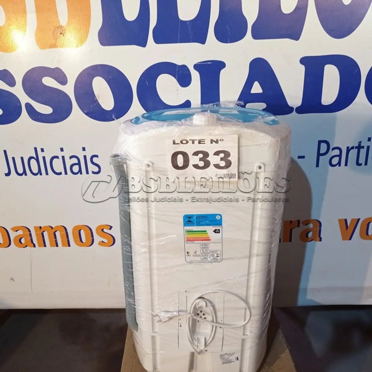 LOTE 033 - 01 - CENTRIFUGA DE ROUPAS BCR15B BRITÂNIA CESTO EXTRAGRANDE 15KG 220VOLTS (NO ESTADO, NÃO SABEMOS SE FUNCIONA. LEILÃO NÃO TEM GARANTIA E NEM DEVOLUÇÃO, SUJEITO A POSSÍVEIS AVARIAS VISÍVEIS/OCULTAS E/OU AUSÊNCIA DE COMPONENTES)