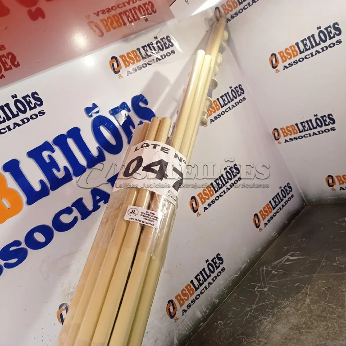 LOTE 047 - 05 - KITS VARÃO PARA CORTINA (NO ESTADO, NÃO SABEMOS SE FUNCIONA. LEILÃO NÃO TEM GARANTIA E NEM DEVOLUÇÃO, SUJEITO A POSSÍVEIS AVARIAS VISÍVEIS/OCULTAS E/OU AUSÊNCIA DE COMPONENTES)