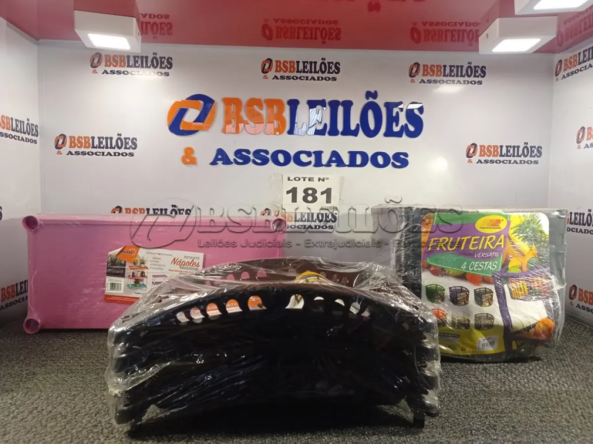 LOTE 181 - 03 – ITENS DOMÉSTICOS (NO ESTADO, NÃO SABEMOS SE FUNCIONA. LEILÃO NÃO TEM GARANTIA E NEM DEVOLUÇÃO, SUJEITO A POSSÍVEIS AVARIAS VISÍVEIS/OCULTAS E/OU AUSÊNCIA DE COMPONENTES)