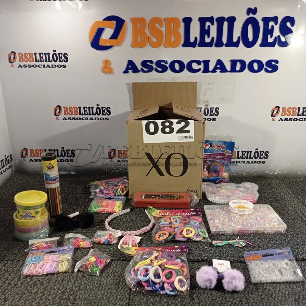 LOTE 082 - 21 – ITENS INFANTIL DIVERSOS (NO ESTADO, NÃO SABEMOS SE FUNCIONA. LEILÃO NÃO TEM GARANTIA E NEM DEVOLUÇÃO, SUJEITO A POSSÍVEIS AVARIAS VISÍVEIS/OCULTAS E/OU AUSÊNCIA DE COMPONENTES)