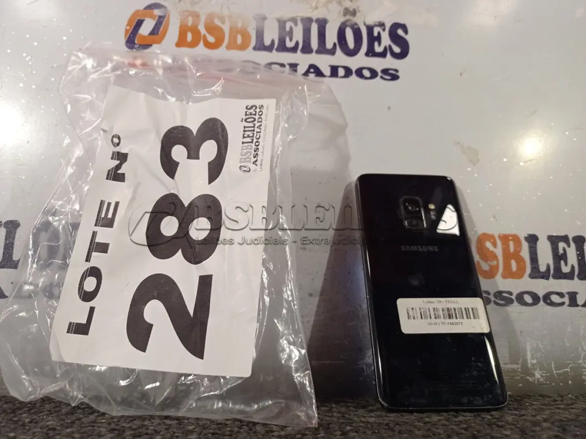 LOTE 283 - 01 – CELULAR SAMSUNG GALAXY S9 (NO ESTADO, NÃO SABEMOS SE FUNCIONA. LEILÃO NÃO TEM GARANTIA E NEM DEVOLUÇÃO, SUJEITO A POSSÍVEIS AVARIAS VISÍVEIS/OCULTAS E/OU AUSÊNCIA DE COMPONENTES)