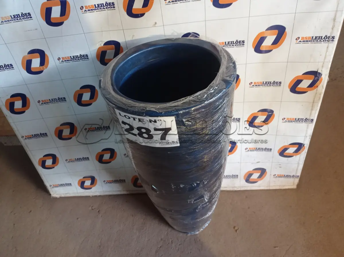 LOTE 287 - 01 - VASO DE PLANTA (NO ESTADO, NÃO SABEMOS SE FUNCIONA. LEILÃO NÃO TEM GARANTIA E NEM DEVOLUÇÃO, SUJEITO A POSSÍVEIS AVARIAS VISÍVEIS/OCULTAS E/OU AUSÊNCIA DE COMPONENTES)