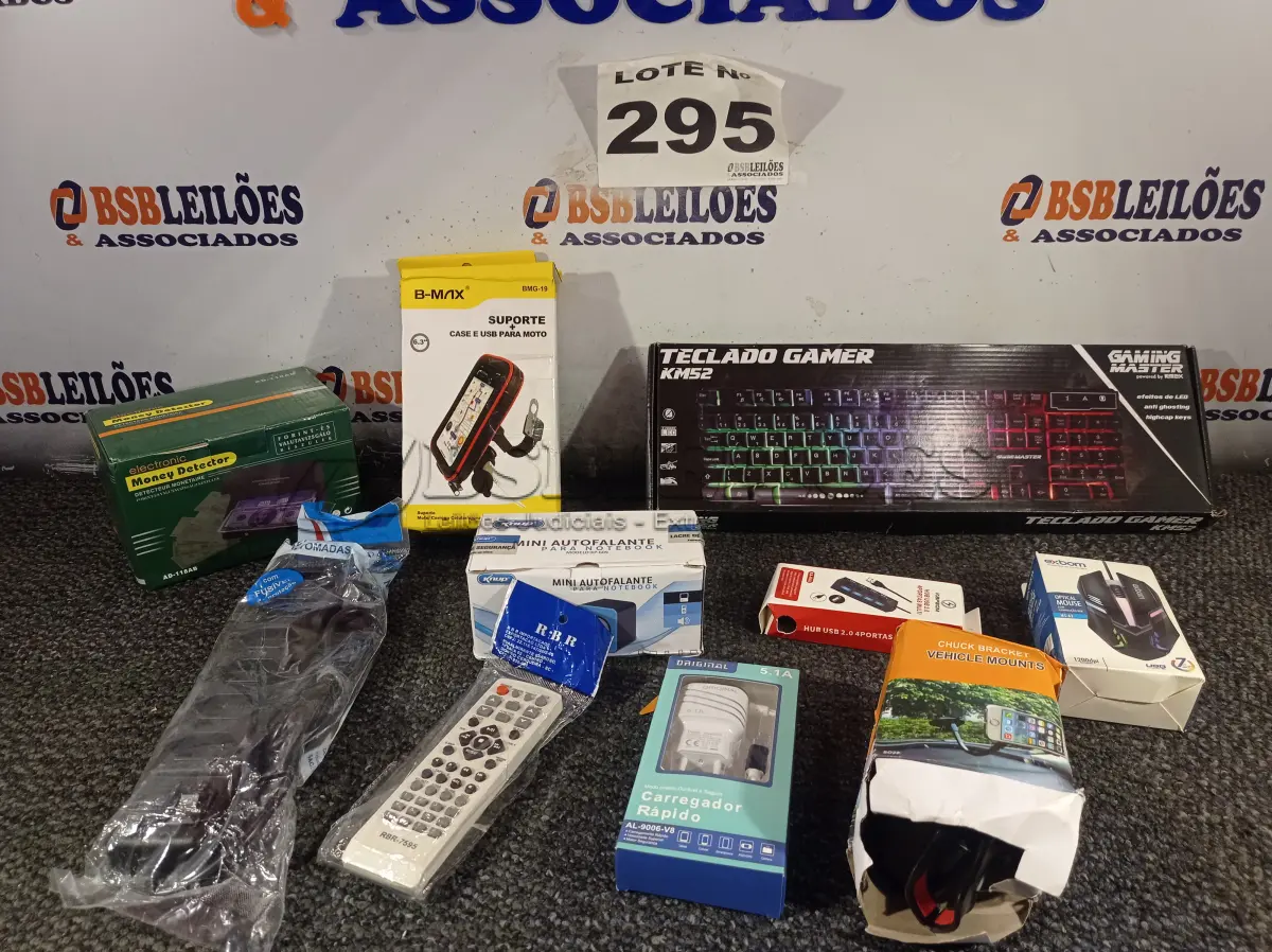 LOTE 295 - 10 - ITENS DE TECNOLOGIA DIVERSOS (NO ESTADO, NÃO SABEMOS SE FUNCIONA. LEILÃO NÃO TEM GARANTIA E NEM DEVOLUÇÃO, SUJEITO A POSSÍVEIS AVARIAS VISÍVEIS/OCULTAS E/OU AUSÊNCIA DE COMPONENTES)