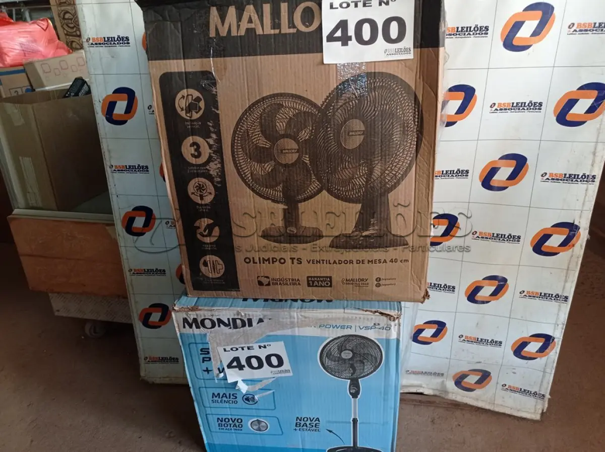 LOTE 400 - 02 – VENTILADORES (NO ESTADO, NÃO SABEMOS SE FUNCIONA. LEILÃO NÃO TEM GARANTIA E NEM DEVOLUÇÃO, SUJEITO A POSSÍVEIS AVARIAS VISÍVEIS/OCULTAS E/OU AUSÊNCIA DE COMPONENTES)