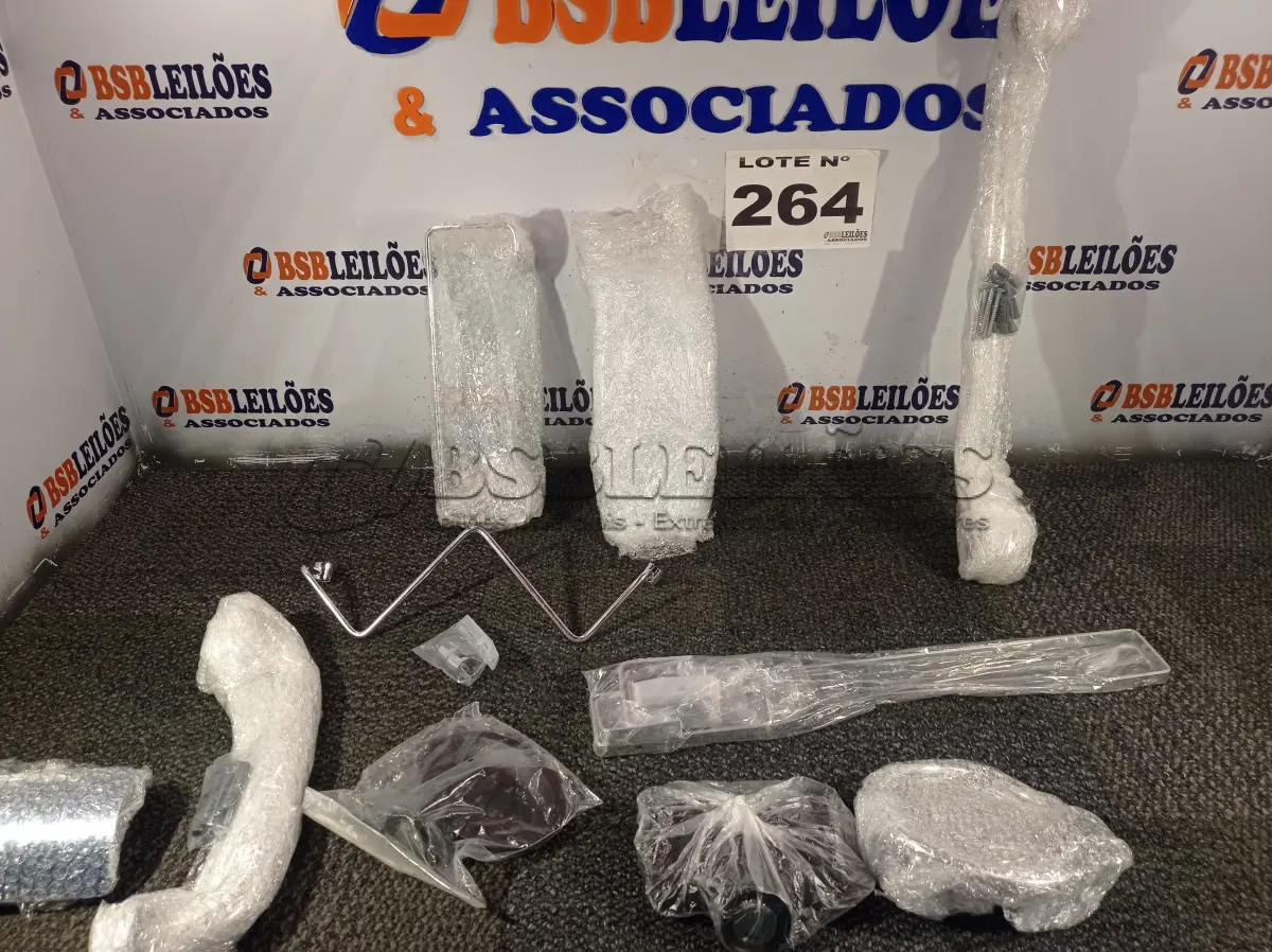 LOTE 264 - 10 – ITENS DE BANHEIRO (NO ESTADO, NÃO SABEMOS SE FUNCIONA. LEILÃO NÃO TEM GARANTIA E NEM DEVOLUÇÃO, SUJEITO A POSSÍVEIS AVARIAS VISÍVEIS/OCULTAS E/OU AUSÊNCIA DE COMPONENTES)