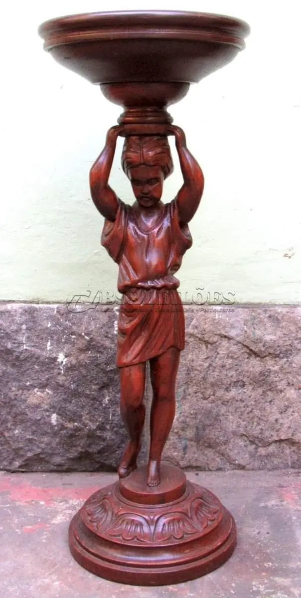 LOTE 113 - LINDA  FRUTEIRA , EM MADEIRA MACIÇA ALT: 90 CM; DIAM: 34 CM.(NO ESTADO)