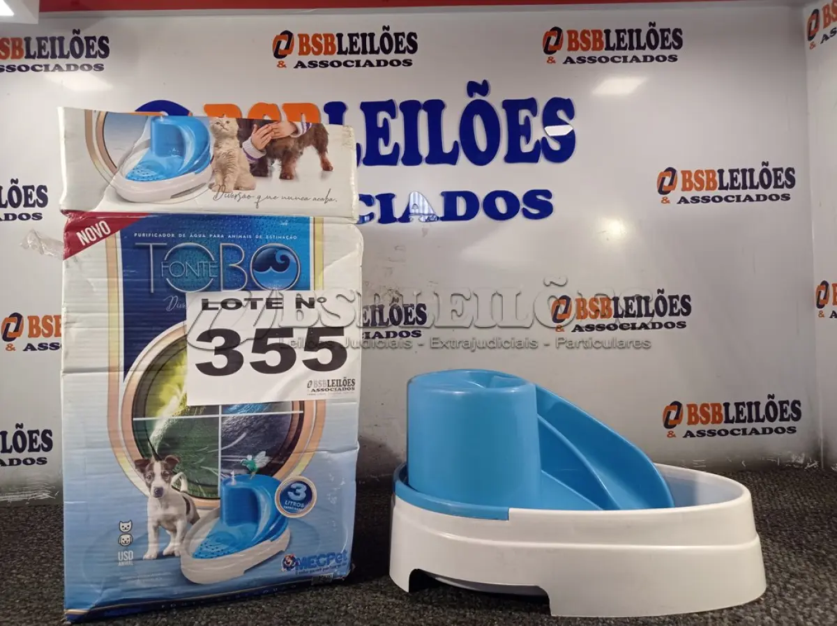 LOTE 355 - 01 - FONTE BEBEDOURO PARA CÃES GATOS (NO ESTADO, NÃO SABEMOS SE FUNCIONA. LEILÃO NÃO TEM GARANTIA E NEM DEVOLUÇÃO, SUJEITO A POSSÍVEIS AVARIAS VISÍVEIS/OCULTAS E/OU AUSÊNCIA DE COMPONENTES)