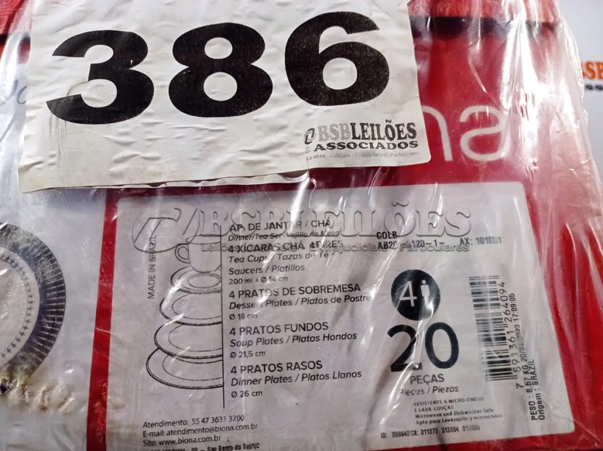 LOTE 386 - 01 – CONJUNTO DE JANTAR (NO ESTADO, NÃO SABEMOS SE FUNCIONA. LEILÃO NÃO TEM GARANTIA E NEM DEVOLUÇÃO, SUJEITO A POSSÍVEIS AVARIAS VISÍVEIS/OCULTAS E/OU AUSÊNCIA DE COMPONENTES)