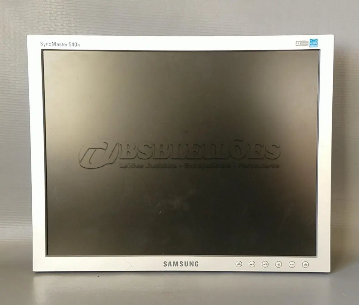 LOTE 351 - MONITOR SAMSUNG LUGANDO PERFEITAMENTE (NO ESTADO)