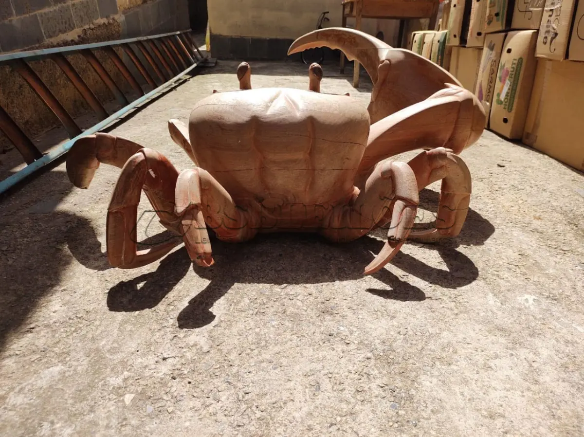 LOTE 243 - RARA E ÚNICA ESCULTURA DE CARANGUEJO IMPORTADA PEÇA RARÍSSIMA  (NO ESTADO)
