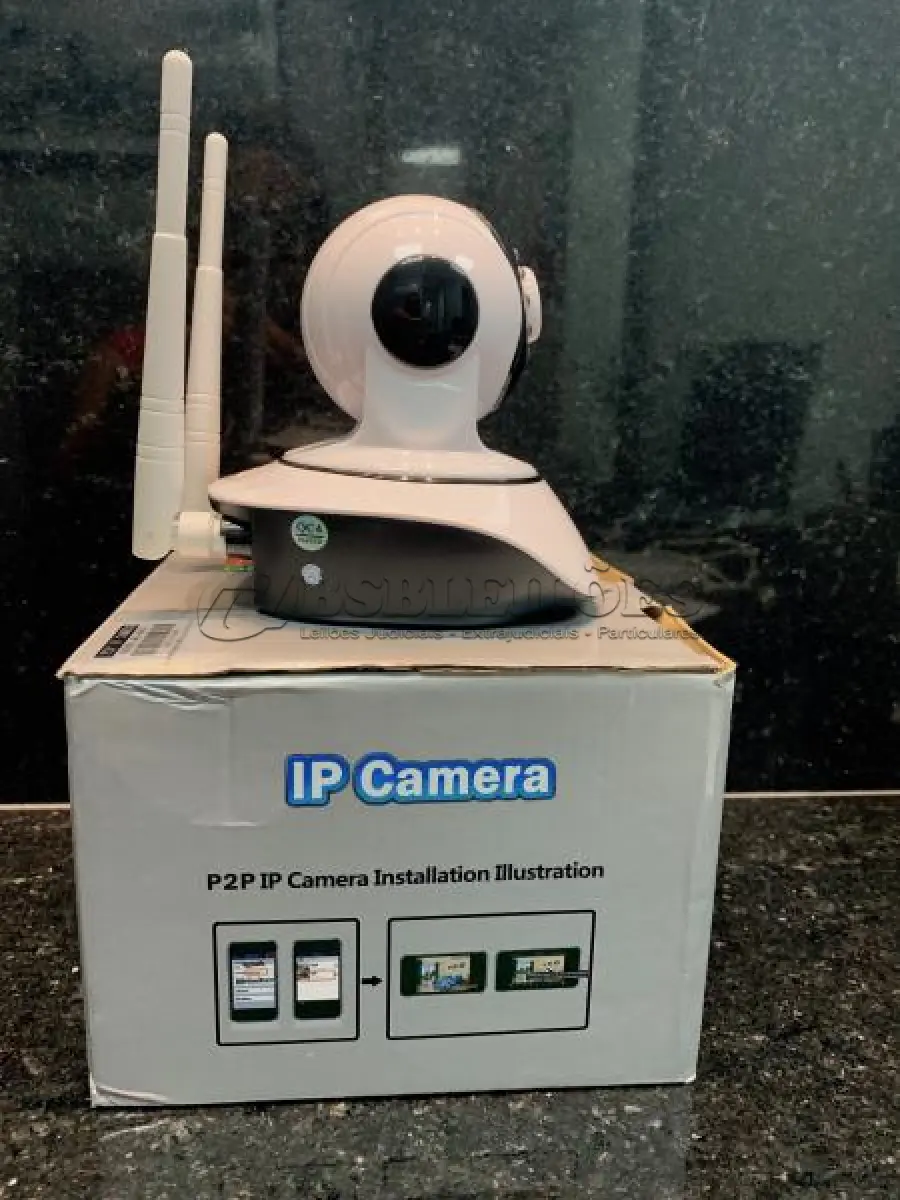LOTE 286 - CÂMERA IP PANTILT WIFI PSP SERVICES- CÂMERA DE VIGILÂNCIA QUE PODE SER CONTROLADA PELO CELULAR, (NO ESTADO)