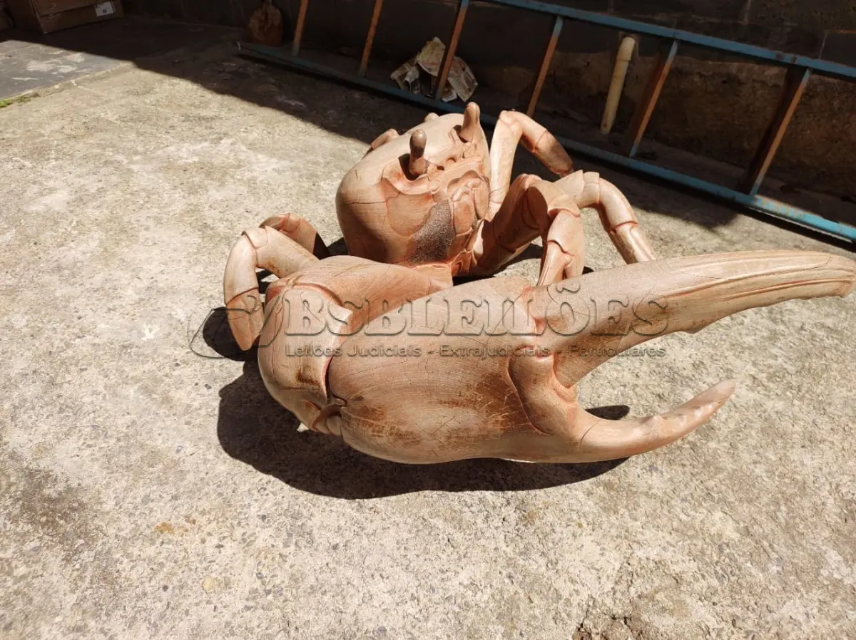 LOTE 243 - RARA E ÚNICA ESCULTURA DE CARANGUEJO IMPORTADA PEÇA RARÍSSIMA  (NO ESTADO)