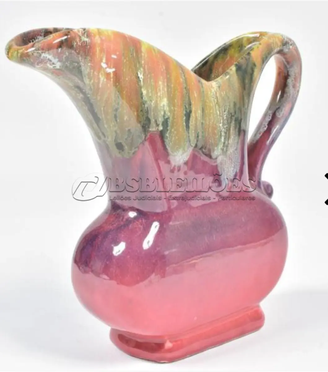 LOTE 199 - LINDA  JARRA DE CERÂMICA . ALTURA 20,5 CM, POR 23CM  (NO ESTADO)