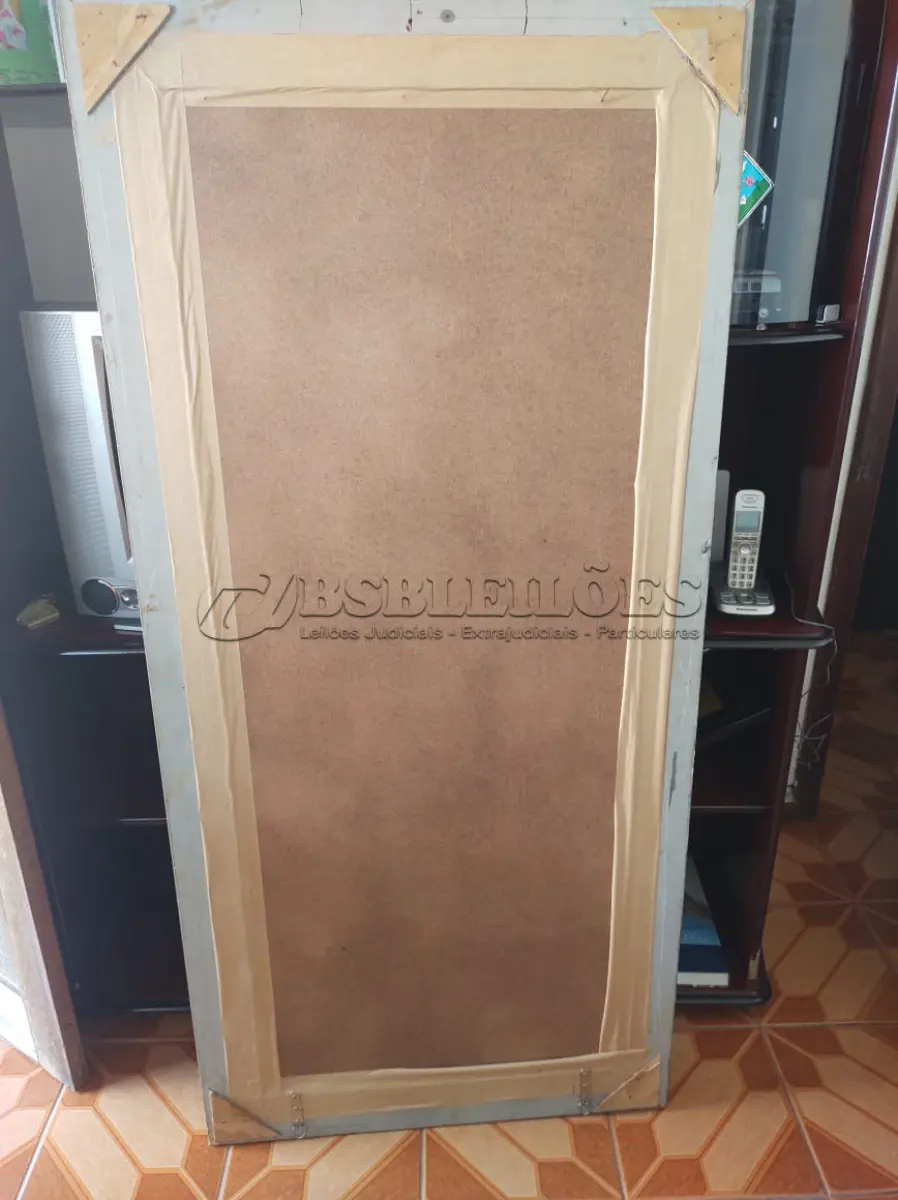 LOTE 315 - GRANDE ESPELHO ANTIGO EM ÓTIMO ESTADO 1,60 X 0,75 M (NO ESTADO)