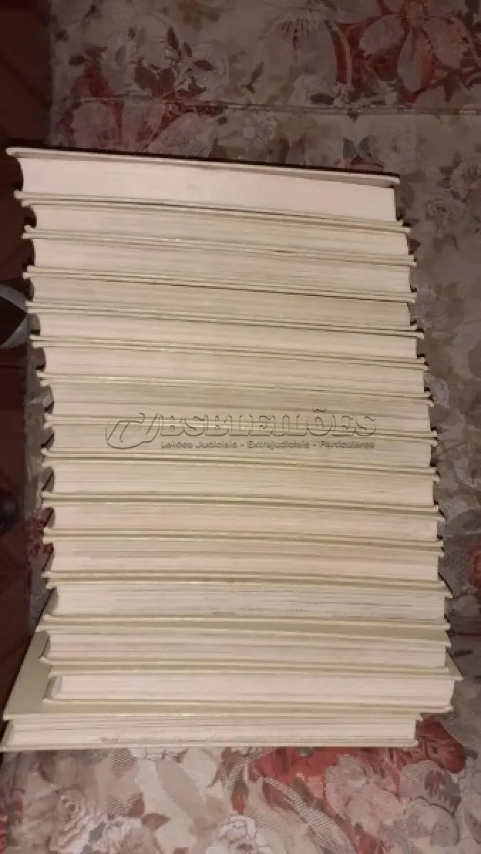 LOTE 601 - COLEÇÃO LIVROS MUNDO DA CRIANÇA COMPLETA 16 VOLUMES (NO ESTADO)