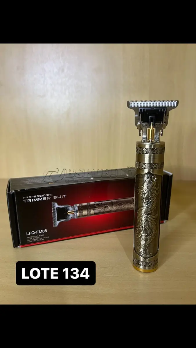LOTE 134 - 01 TRIMMER ELÉTRICO PARA CABELO E BARBA (NO ESTADO)