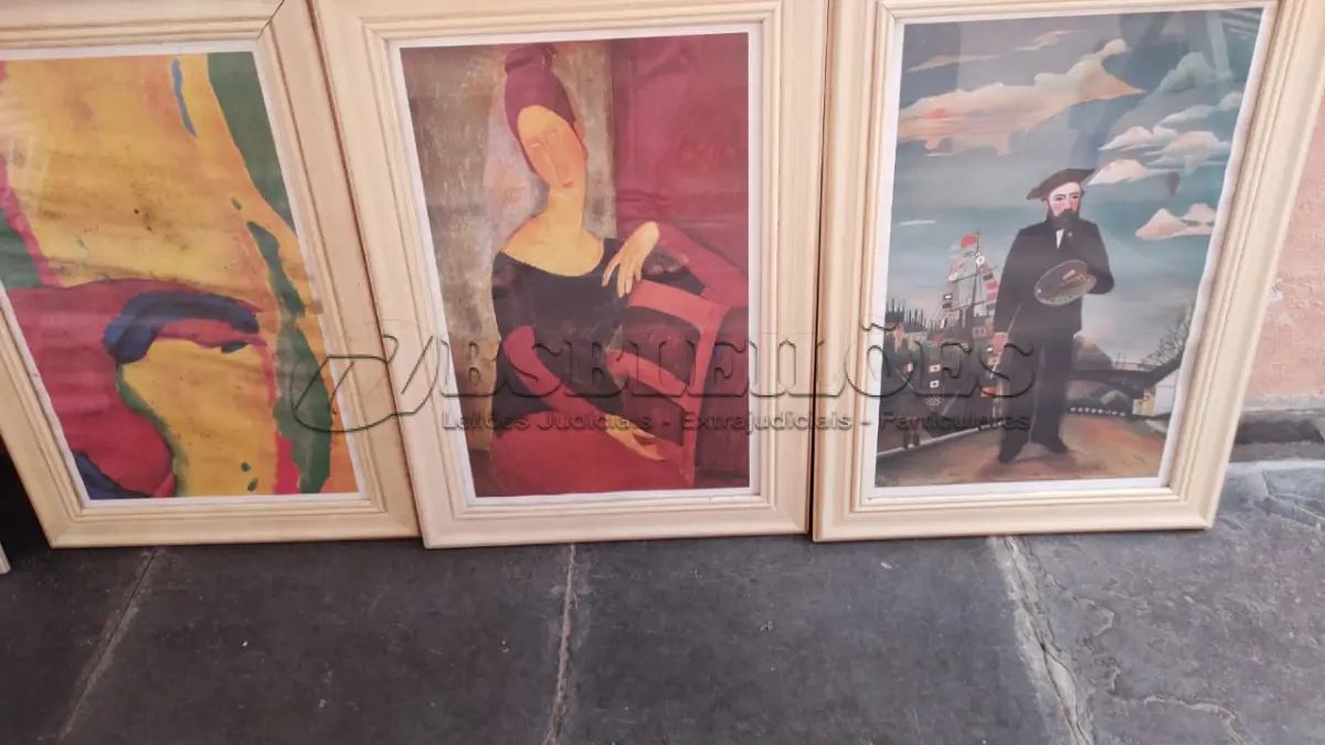 LOTE 524 - LOTE COM DIVERSOS QUADROS ANTIGOS (NO ESTADO)