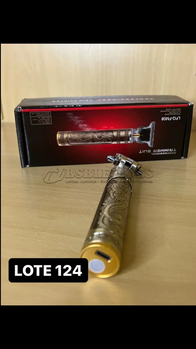 LOTE 124 - 01 TRIMMER ELÉTRICO PARA CABELO E BARBA (NO ESTADO)