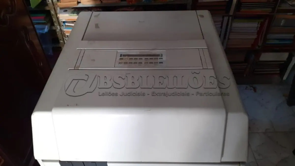 LOTE 480 - IMAGESETTER LINOTRONIC 330 MÁQUINA PARADA A MUITO TEMPO SEM TESTE USADA ULTIMA VEZ EM 2019 E FOI GUARDADA (NO ESTADO)