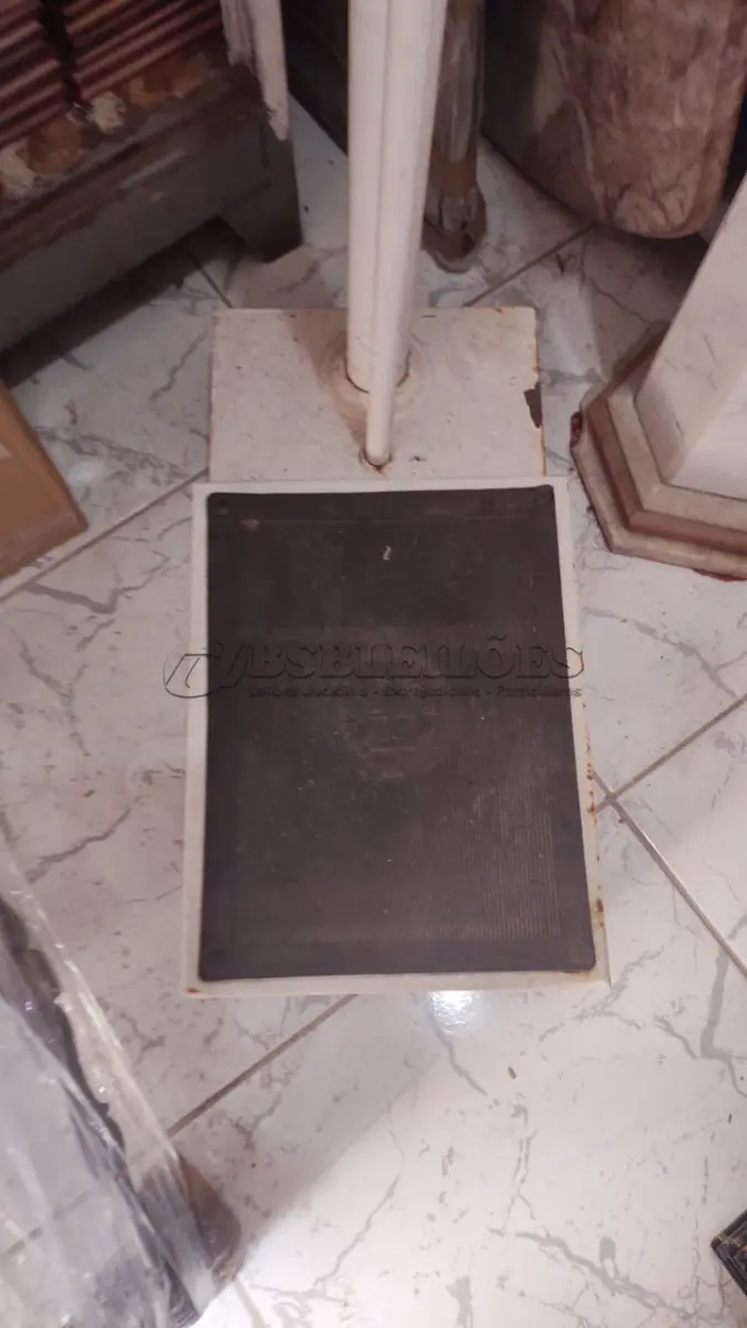 LOTE 497 - BALANÇA WELMY DE 150 QUILOS (NO ESTADO)
