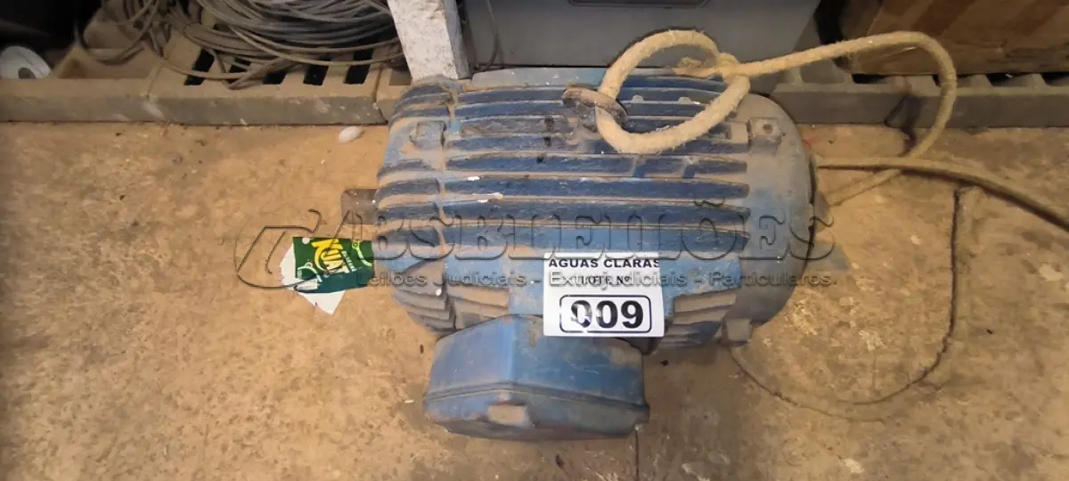 LOTE 009 - 01 MOTOR ELÉTRICO MARCA WEG SEM IDENTIFICAÇÃO (NO ESTADO)