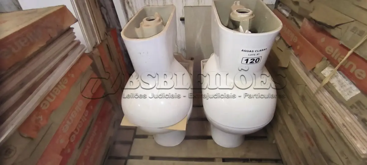LOTE 120 - 04 VASOS SANITÁRIOS (NO ESTADO)