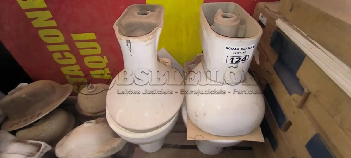 LOTE 124 - 04 VASOS SANITÁRIOS (NO ESTADO)