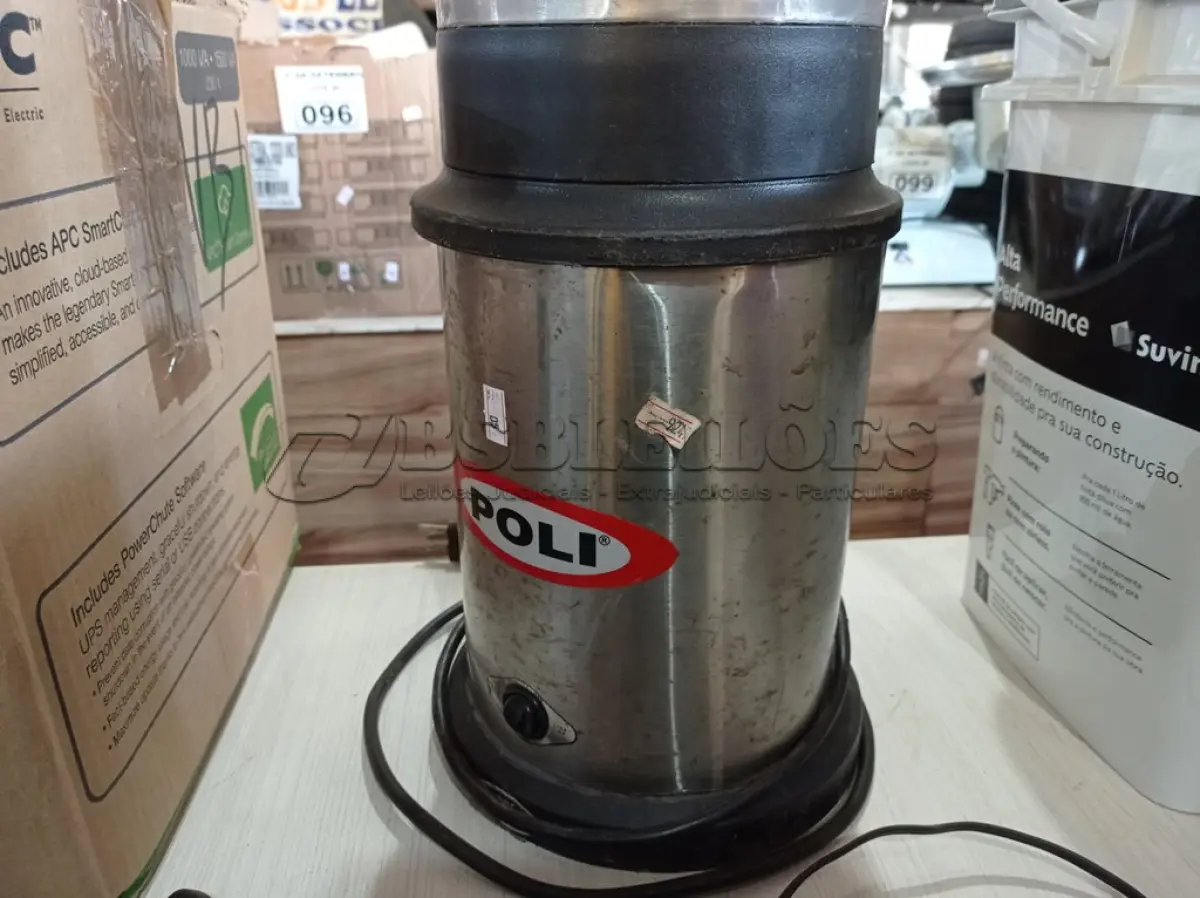 LOTE 119 - 01 LIQUIDIFICADOR INDUSTRIAL MARCA POLI. (NO ESTADO) ATENÇÃO! FAZER A VISITAÇÃO ANTES DE ARREMATAR, NÃO SABEMOS SE FUNCIONA. LEILÃO NÃO TEM GARANTIA E NEM DEVOLUÇÃO, SUJEITO A POSSÍVEIS AVARIAS VISÍVEIS/OCULTAS E/OU AUSÊNCIA DE COMPONENTES.