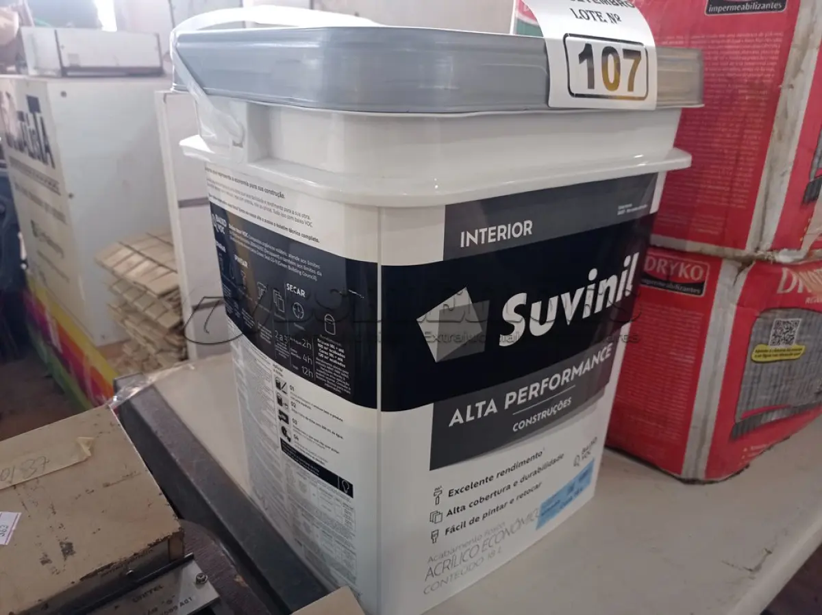LOTE 107 - 01 BALDE DE TINTA SUVINIL INTERIORES ACRÍLICO FOSCO 18L NA COR FOSCO BRANCO. (NO ESTADO) ATENÇÃO! FAZER A VISITAÇÃO ANTES DE ARREMATAR, NÃO SABEMOS SE FUNCIONA. LEILÃO NÃO TEM GARANTIA E NEM DEVOLUÇÃO, SUJEITO A POSSÍVEIS AVARIAS VISÍVEIS/OCULTAS E/OU AUSÊNCIA DE COMPONENTES.