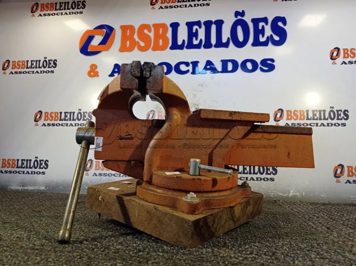 LOTE 045 - 01 MORSA. (NO ESTADO) ATENÇÃO! FAZER A VISITAÇÃO ANTES DE ARREMATAR, NÃO SABEMOS SE FUNCIONA. LEILÃO NÃO TEM GARANTIA E NEM DEVOLUÇÃO, SUJEITO A POSSÍVEIS AVARIAS VISÍVEIS/OCULTAS E/OU AUSÊNCIA DE COMPONENTES.