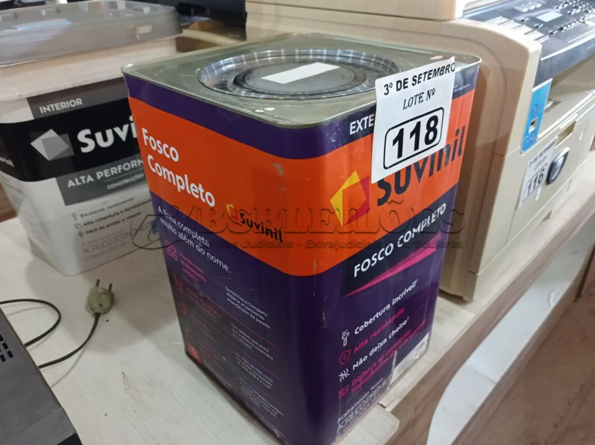 LOTE 118 - 01 LATA DE TINTA SUVINIL INTERIORES /EXTERIORES SEM CHEIRO 18L NA COR FOSCO BRANCO NEVE. (NO ESTADO) ATENÇÃO! FAZER A VISITAÇÃO ANTES DE ARREMATAR, NÃO SABEMOS SE FUNCIONA. LEILÃO NÃO TEM GARANTIA E NEM DEVOLUÇÃO, SUJEITO A POSSÍVEIS AVARIAS VISÍVEIS/OCULTAS E/OU AUSÊNCIA DE COMPONENTES.