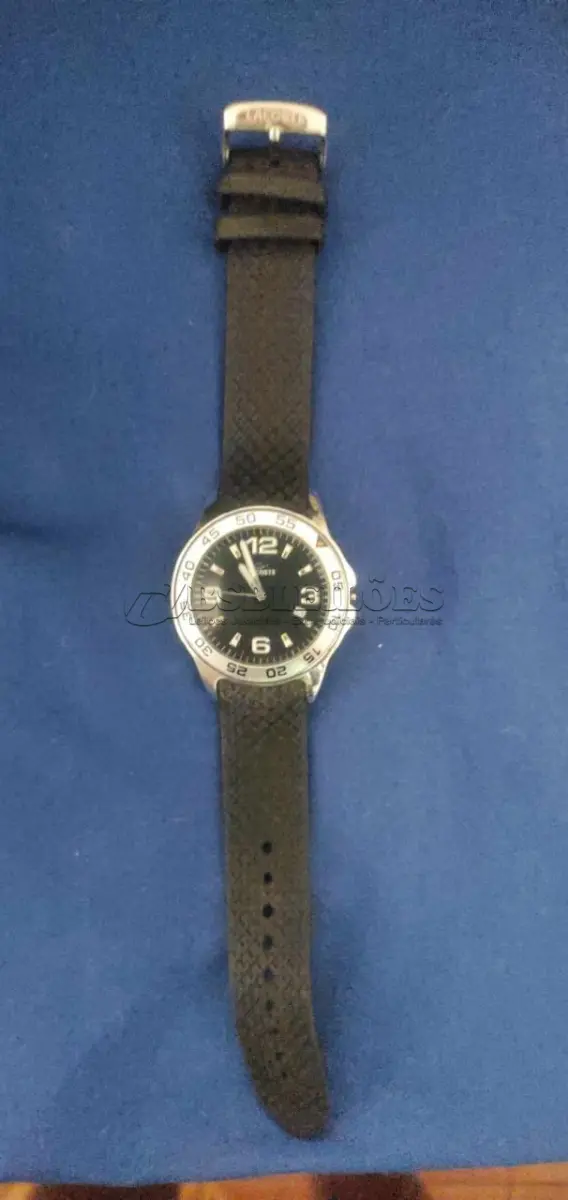 LOTE 680 - RELÓGIO DE PULSO MASCULINO DE  LACOSTE ORIGINAL FUNCIOANDO. (NO ESTADO) 