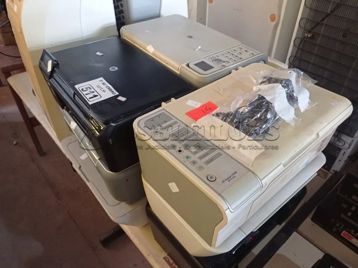 LOTE 511 - 09 IMPRESSORAS MARCAS E MODELOS DIVERSOS PARA RETIRADA DE PEÇAS. (NO ESTADO) ATENÇÃO! FAZER A VISITAÇÃO ANTES DE ARREMATAR, NÃO SABEMOS SE FUNCIONA. LEILÃO NÃO TEM GARANTIA E NEM DEVOLUÇÃO, SUJEITO A POSSÍVEIS AVARIAS VISÍVEIS/OCULTAS E/OU AUSÊNCIA DE COMPONENTES.