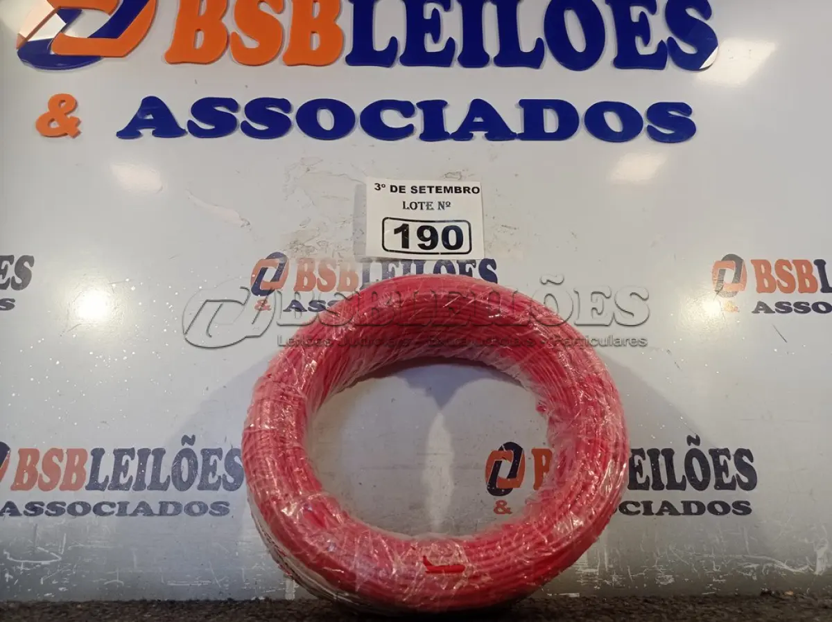 LOTE 190 - 01 ROLO DE CABO FLEXÍVEL 100M, 2,5MM NA COR VERMELHA. (NO ESTADO) ATENÇÃO! FAZER A VISITAÇÃO ANTES DE ARREMATAR, NÃO SABEMOS SE FUNCIONA. LEILÃO NÃO TEM GARANTIA E NEM DEVOLUÇÃO, SUJEITO A POSSÍVEIS AVARIAS VISÍVEIS/OCULTAS E/OU AUSÊNCIA DE COMPONENTES.