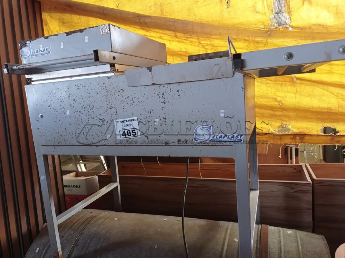 LOTE 465 - 01 SELADORA SELAPLAST E 01 BOILER. (NO ESTADO) ATENÇÃO! FAZER A VISITAÇÃO ANTES DE ARREMATAR, NÃO SABEMOS SE FUNCIONA. LEILÃO NÃO TEM GARANTIA E NEM DEVOLUÇÃO, SUJEITO A POSSÍVEIS AVARIAS VISÍVEIS/OCULTAS E/OU AUSÊNCIA DE COMPONENTES.