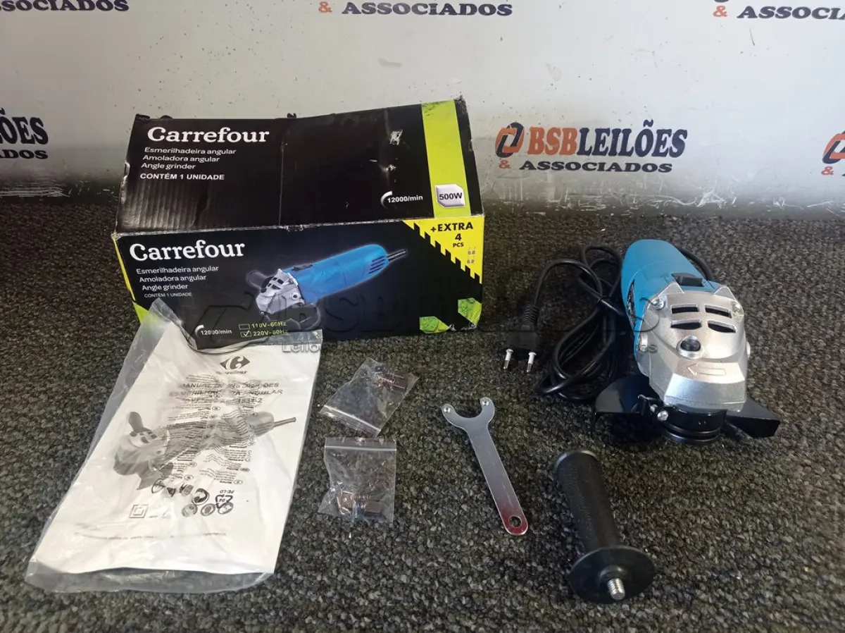 LOTE 423 - 01 ESMERILHADEIRA ANGULAR 500W 220V. (NO ESTADO) ATENÇÃO! FAZER A VISITAÇÃO ANTES DE ARREMATAR, NÃO SABEMOS SE FUNCIONA. LEILÃO NÃO TEM GARANTIA E NEM DEVOLUÇÃO, SUJEITO A POSSÍVEIS AVARIAS VISÍVEIS/OCULTAS E/OU AUSÊNCIA DE COMPONENTES.