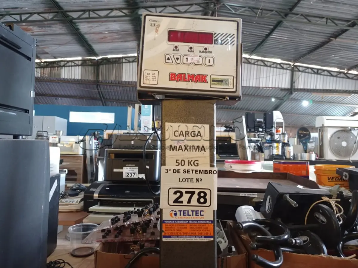 LOTE 278 - 01 BALANÇA ELETRÔNICA MARCA BALMAK CAPACIDADE 50KG. (NO ESTADO) ATENÇÃO! FAZER A VISITAÇÃO ANTES DE ARREMATAR, NÃO SABEMOS SE FUNCIONA. LEILÃO NÃO TEM GARANTIA E NEM DEVOLUÇÃO, SUJEITO A POSSÍVEIS AVARIAS VISÍVEIS/OCULTAS E/OU AUSÊNCIA DE COMPONENTES.