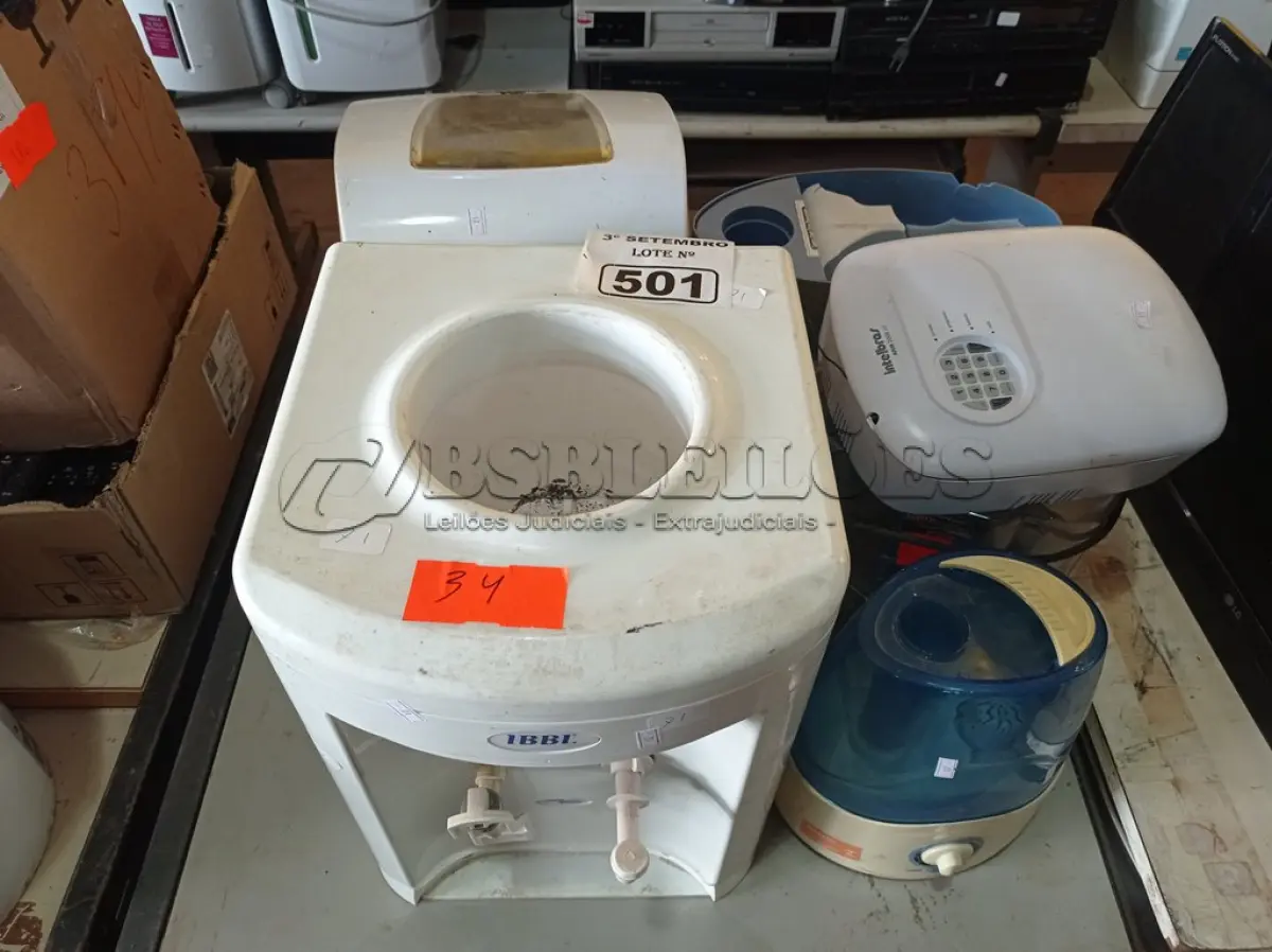 LOTE 501 - 01 CENTRAL DE ALARME INCOMPLETA, 03 UMIDIFICADORES, 01 BEBEDOURO PARA GARRAFÃO E 02 DISPENSE PARA PAPEL MARCAS E MODELOS DIVERSOS. (NO ESTADO) ATENÇÃO! FAZER A VISITAÇÃO ANTES DE ARREMATAR, NÃO SABEMOS SE FUNCIONA. LEILÃO NÃO TEM GARANTIA E NEM DEVOLUÇÃO, SUJEITO A POSSÍVEIS AVARIAS VISÍVEIS/OCULTAS E/OU AUSÊNCIA DE COMPONENTES.