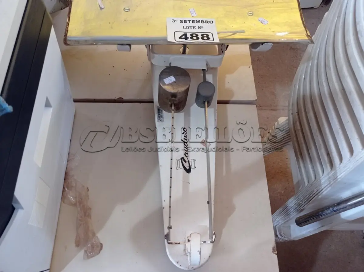 LOTE 488 - 01 BALANÇA PARA RECÉM-NASCIDO. (NO ESTADO) ATENÇÃO! FAZER A VISITAÇÃO ANTES DE ARREMATAR, NÃO SABEMOS SE FUNCIONA. LEILÃO NÃO TEM GARANTIA E NEM DEVOLUÇÃO, SUJEITO A POSSÍVEIS AVARIAS VISÍVEIS/OCULTAS E/OU AUSÊNCIA DE COMPONENTES.