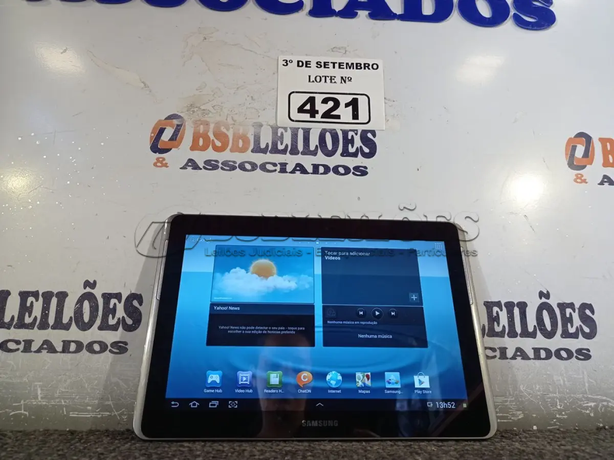 LOTE 421 - 01 TABLET SAMSUNG TAB2 10.1 COM CABO. (NO ESTADO) ATENÇÃO! FAZER A VISITAÇÃO ANTES DE ARREMATAR, NÃO SABEMOS SE FUNCIONA. LEILÃO NÃO TEM GARANTIA E NEM DEVOLUÇÃO, SUJEITO A POSSÍVEIS AVARIAS VISÍVEIS/OCULTAS E/OU AUSÊNCIA DE COMPONENTES.