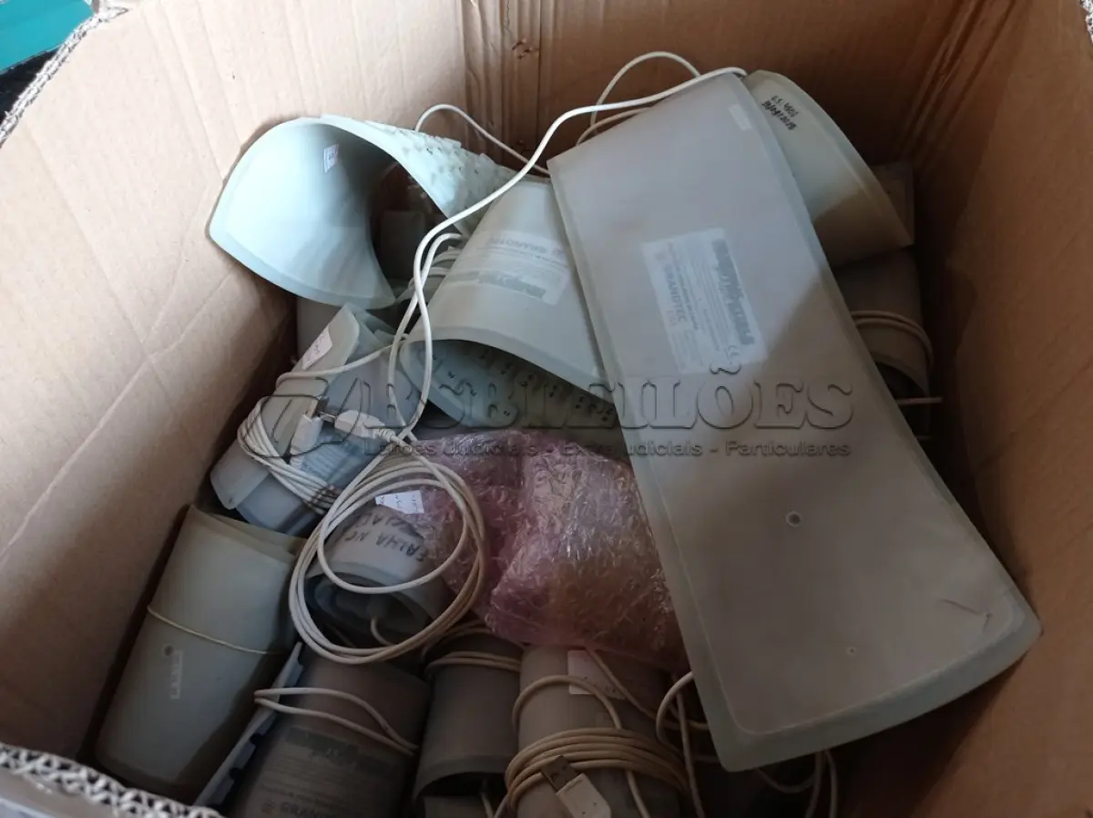 LOTE 350 - 01 LOTE COM VÁRIOS TECLADOS PARA PC MARCAS E MODELOS DIVERSOS. (NO ESTADO) ATENÇÃO! FAZER A VISITAÇÃO ANTES DE ARREMATAR, NÃO SABEMOS SE FUNCIONA. LEILÃO NÃO TEM GARANTIA E NEM DEVOLUÇÃO, SUJEITO A POSSÍVEIS AVARIAS VISÍVEIS/OCULTAS E/OU AUSÊNCIA DE COMPONENTES.