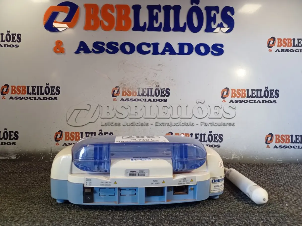 LOTE 387 - 01 APARELHO LASER PULSE IBRAMED. (NO ESTADO) ATENÇÃO! FAZER A VISITAÇÃO ANTES DE ARREMATAR, NÃO SABEMOS SE FUNCIONA. LEILÃO NÃO TEM GARANTIA E NEM DEVOLUÇÃO, SUJEITO A POSSÍVEIS AVARIAS VISÍVEIS/OCULTAS E/OU AUSÊNCIA DE COMPONENTES.