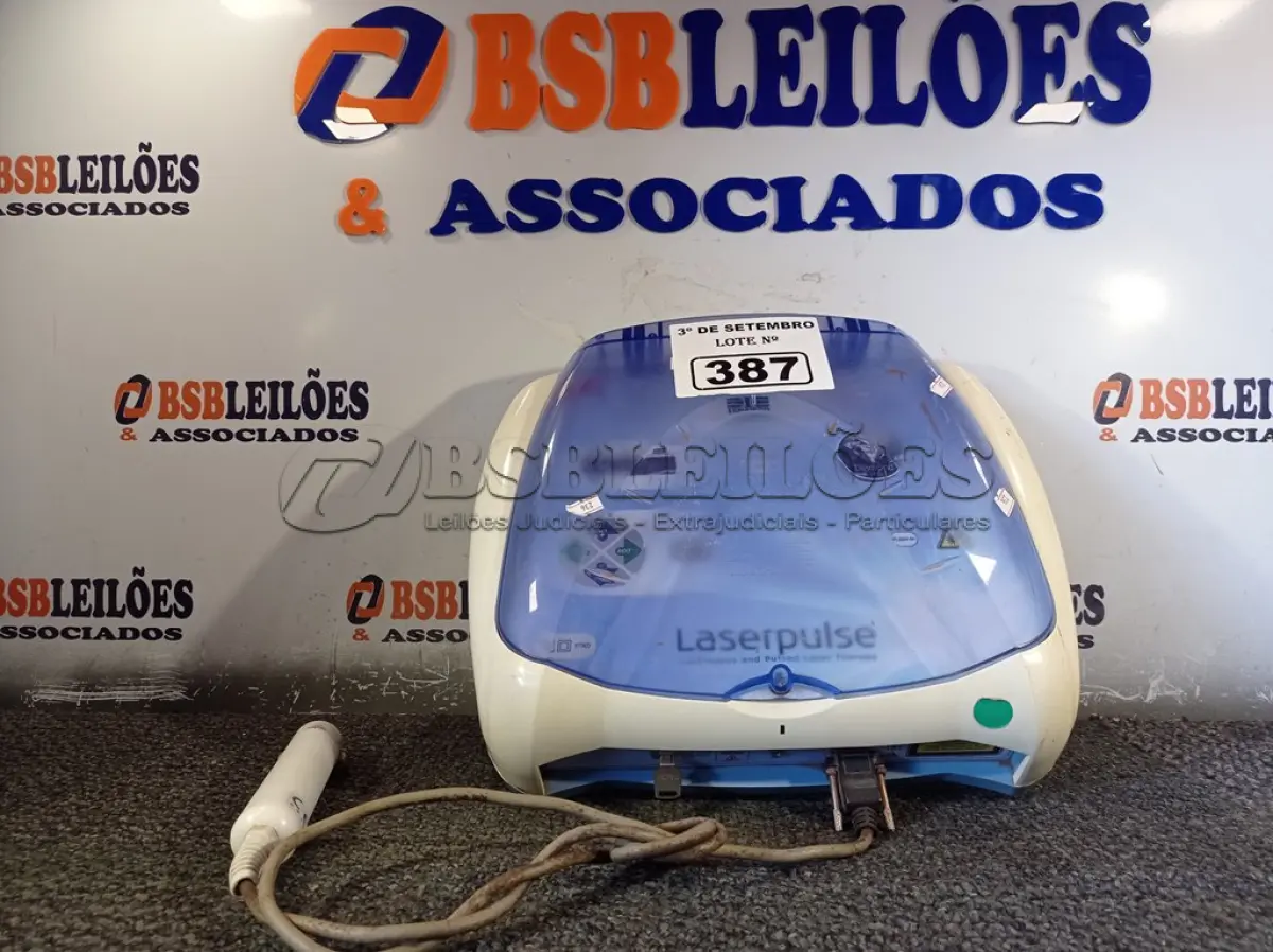 LOTE 387 - 01 APARELHO LASER PULSE IBRAMED. (NO ESTADO) ATENÇÃO! FAZER A VISITAÇÃO ANTES DE ARREMATAR, NÃO SABEMOS SE FUNCIONA. LEILÃO NÃO TEM GARANTIA E NEM DEVOLUÇÃO, SUJEITO A POSSÍVEIS AVARIAS VISÍVEIS/OCULTAS E/OU AUSÊNCIA DE COMPONENTES.
