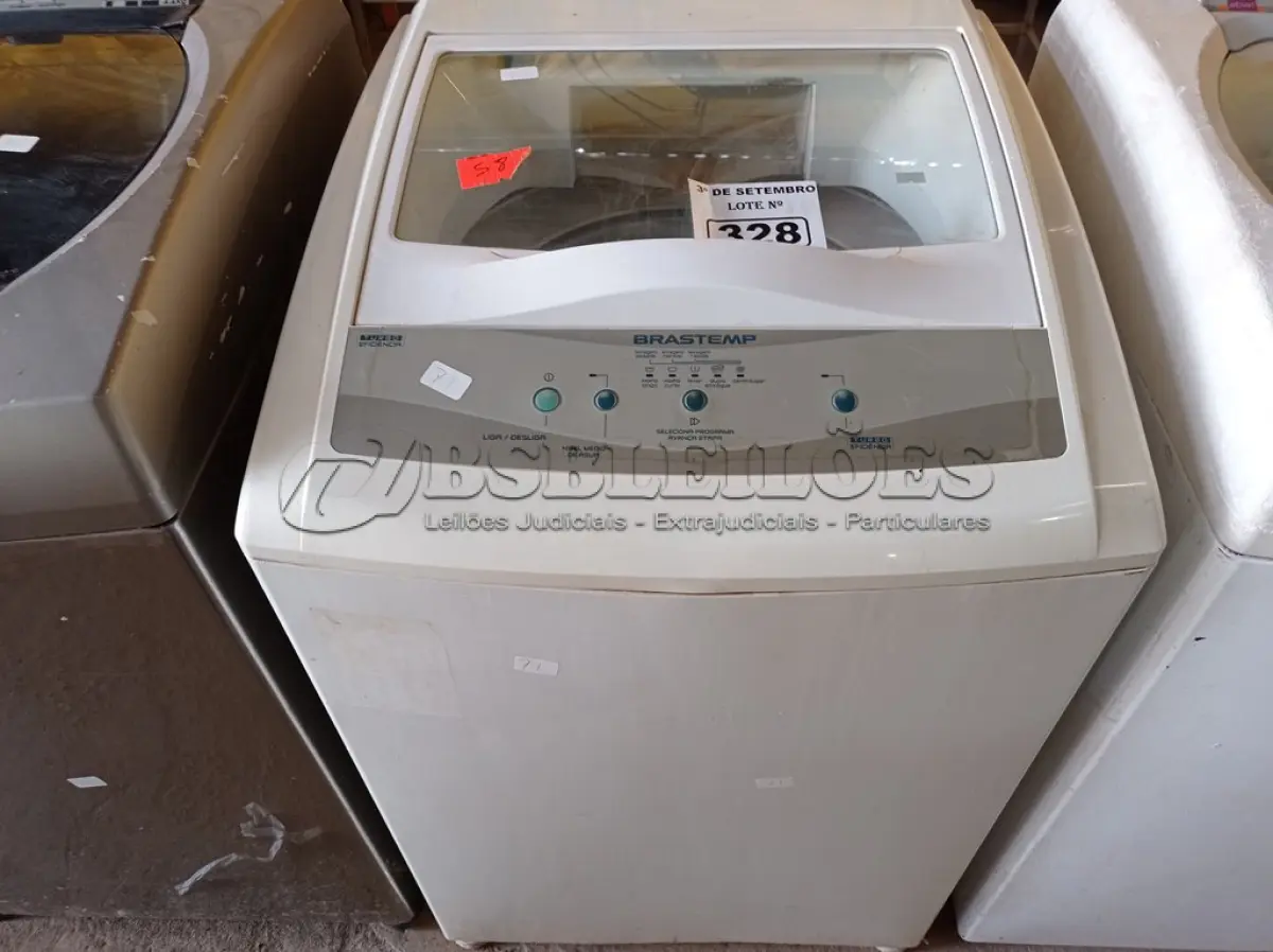 LOTE 328 - 01 MÁQUINA DE LAVAR ROUPAS MARCA BRASTEMP 220V. (NO ESTADO) ATENÇÃO! FAZER A VISITAÇÃO ANTES DE ARREMATAR, NÃO SABEMOS SE FUNCIONA. LEILÃO NÃO TEM GARANTIA E NEM DEVOLUÇÃO, SUJEITO A POSSÍVEIS AVARIAS VISÍVEIS/OCULTAS E/OU AUSÊNCIA DE COMPONENTES.