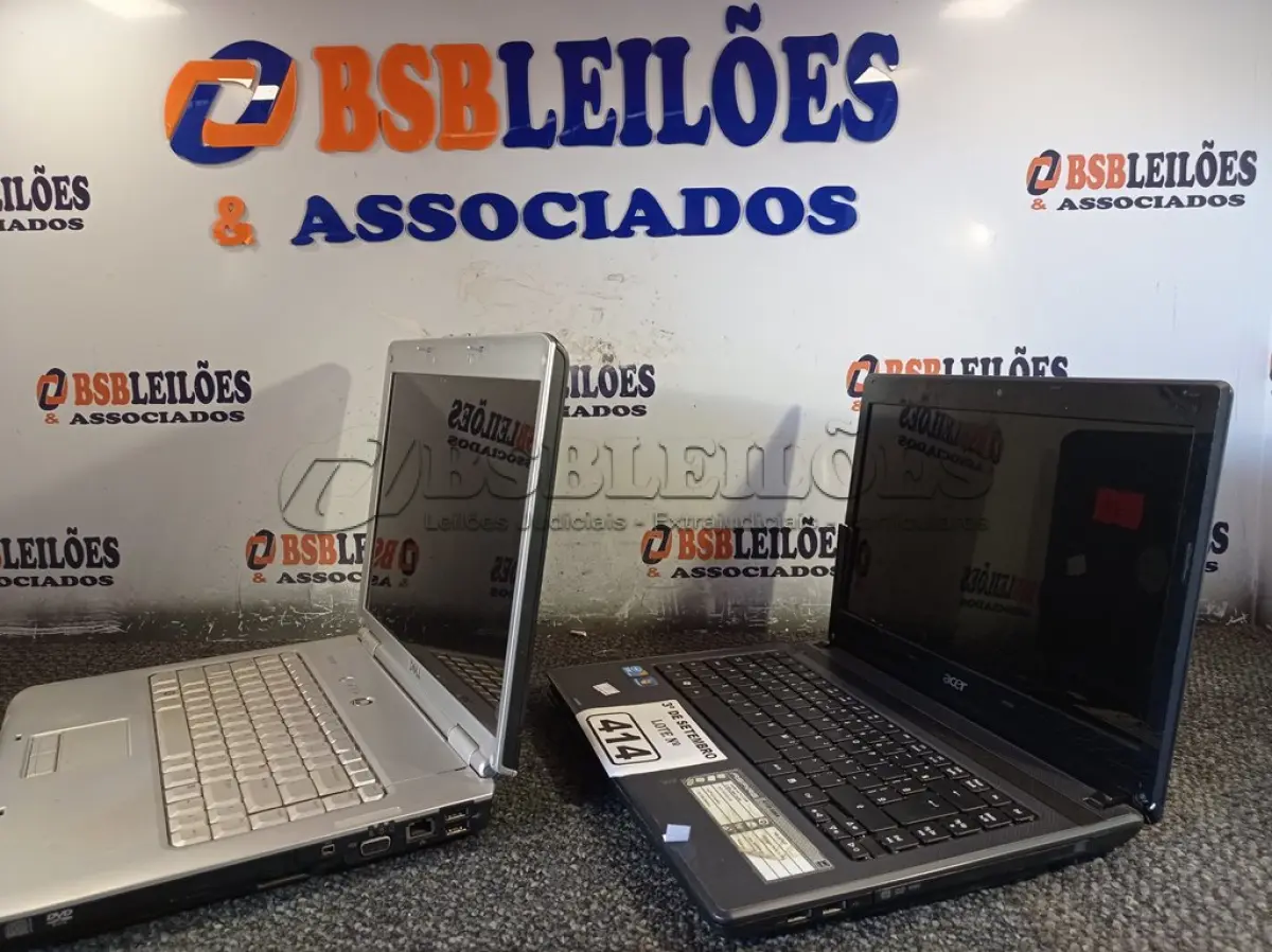 LOTE 414 - 02 NOTEBOOKS MARCAS E MODELOS DIVERSOS PARA RETIRADA DE PEÇAS. (NO ESTADO) ATENÇÃO! FAZER A VISITAÇÃO ANTES DE ARREMATAR, NÃO SABEMOS SE FUNCIONA. LEILÃO NÃO TEM GARANTIA E NEM DEVOLUÇÃO, SUJEITO A POSSÍVEIS AVARIAS VISÍVEIS/OCULTAS E/OU AUSÊNCIA DE COMPONENTES.