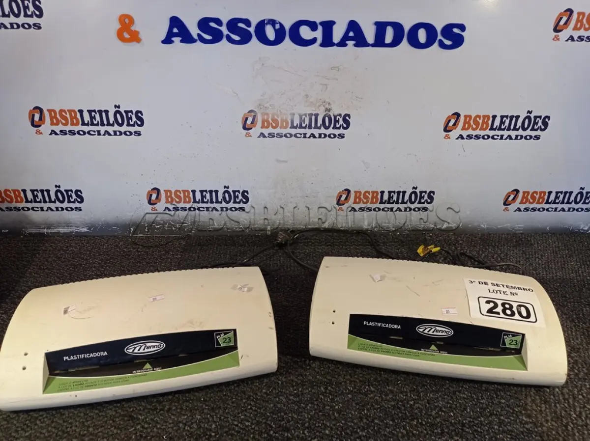 LOTE 280 - 02 PLASTIFICADORAS. (NO ESTADO) ATENÇÃO! FAZER A VISITAÇÃO ANTES DE ARREMATAR, NÃO SABEMOS SE FUNCIONA. LEILÃO NÃO TEM GARANTIA E NEM DEVOLUÇÃO, SUJEITO A POSSÍVEIS AVARIAS VISÍVEIS/OCULTAS E/OU AUSÊNCIA DE COMPONENTES.