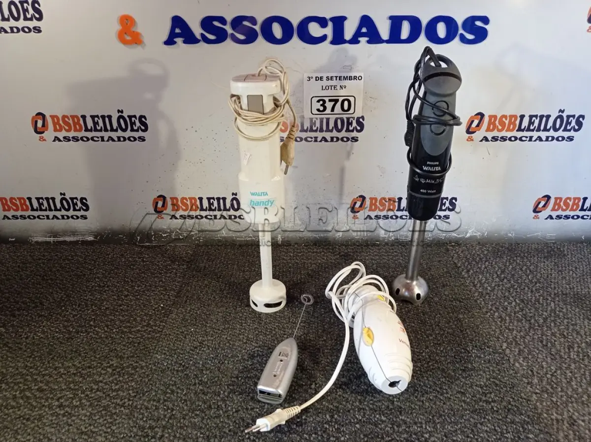 LOTE 370 - 04 MIXER PARA ALIMENTOS MARCAS E MODELOS DIVERSOS. (NO ESTADO) ATENÇÃO! FAZER A VISITAÇÃO ANTES DE ARREMATAR, NÃO SABEMOS SE FUNCIONA. LEILÃO NÃO TEM GARANTIA E NEM DEVOLUÇÃO, SUJEITO A POSSÍVEIS AVARIAS VISÍVEIS/OCULTAS E/OU AUSÊNCIA DE COMPONENTES.